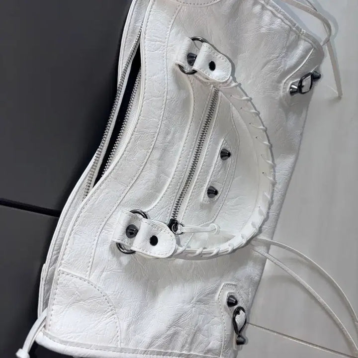 [BUNJANG] Motorbag Large City Daily Tote Shoulder Bag Leather White / 모터백 라지 시티 데일리 토트 숄더백 가죽 화이트