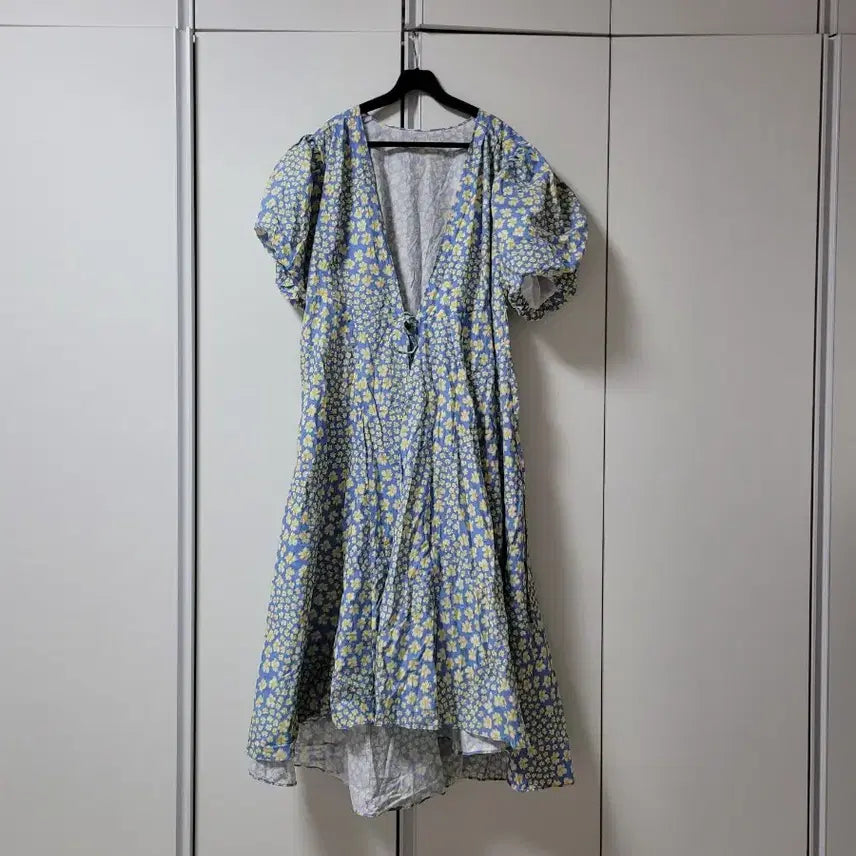 [BUNJANG] Floral Pattern Wrap Maxi Dress with Puff Sleeves / 플라워 패턴 랩 원피스 퍼프소매