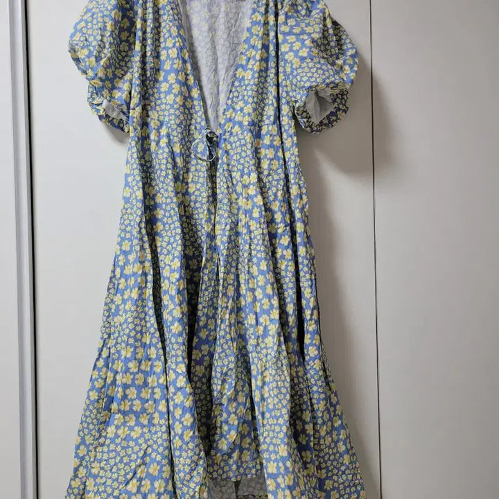 [BUNJANG] Floral Pattern Wrap Maxi Dress with Puff Sleeves / 플라워 패턴 랩 원피스 퍼프소매