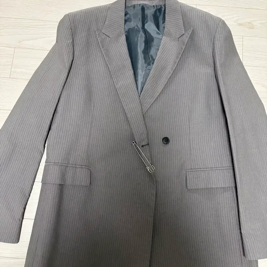 [BUNJANG] 8BYYOOK Yooks Jacket + Pleated Skirt Set Up / 8BYYOOK 육스 자켓 + 플리츠스커트 셋업 40