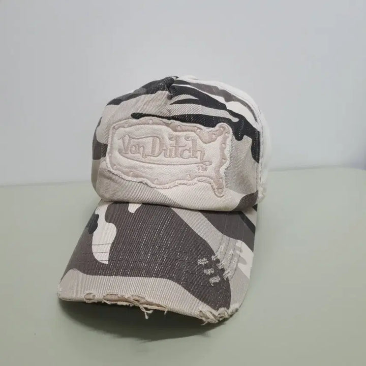 [BUNJANG] Von Dutch 00s Vintage Y2K Camo Trucker Damage Ball Cap / Von dutch 본더치 00s 빈티지 Y2K 카모 트러커 데미지 볼캡