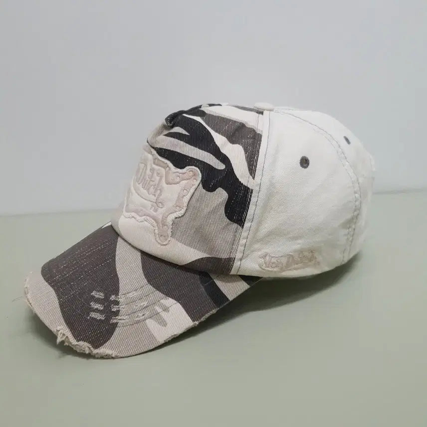 [BUNJANG] Von Dutch 00s Vintage Y2K Camo Trucker Damage Ball Cap / Von dutch 본더치 00s 빈티지 Y2K 카모 트러커 데미지 볼캡