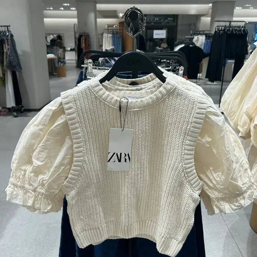 [BUNJANG] Zara Short Sleeve Knit Blouse Layered Design / 자라  반팔 니트 블라우스 레이어드