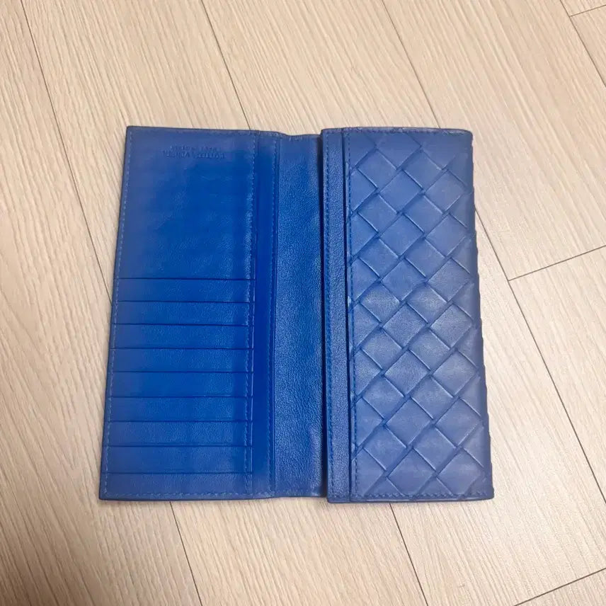 [BUNJANG] Bottega Veneta Intrecciato Long Wallet Blue / 보테가 베네타 인트레치아토 장지갑 블루