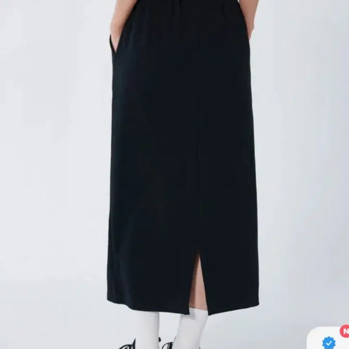[BUNJANG] Off-White Plain Slit Long Skirt (Black) / 에이블리 오프위 무지 트임 롱스커트(블랙)