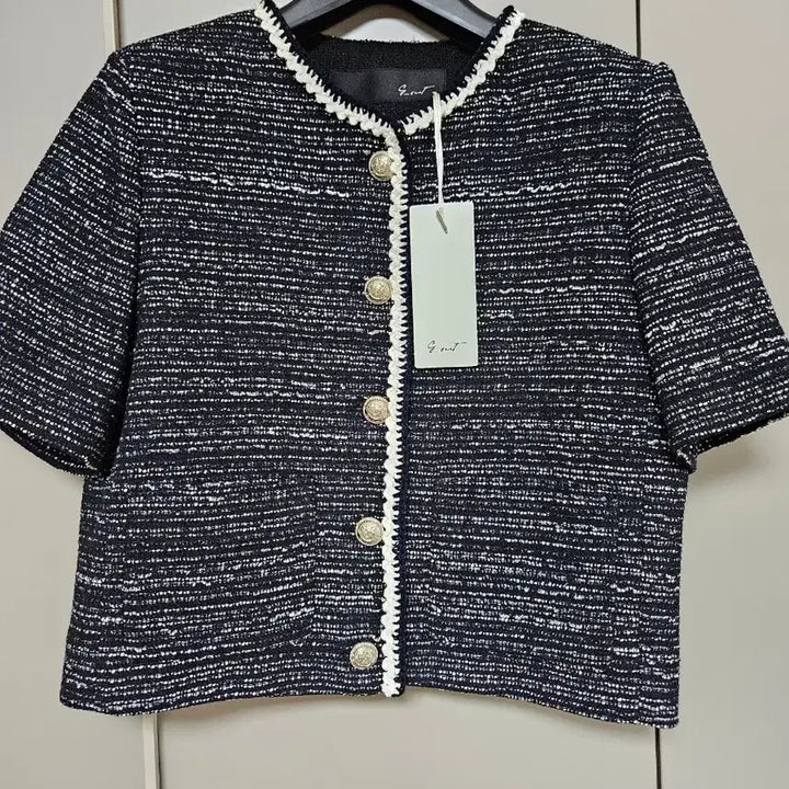 [BUNJANG] J.ESTINA Tweed Jacket Black &amp; White Gold Button / 새상품) 지컷 트위드자켓