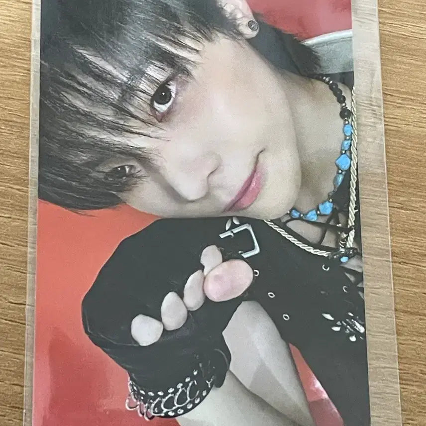[BUNJANG] andteam &amp;team Nicholas Weverse POB Photocard / 니콜라스 위버스 특전 포카 앤팀 andteam &amp;team pc poca