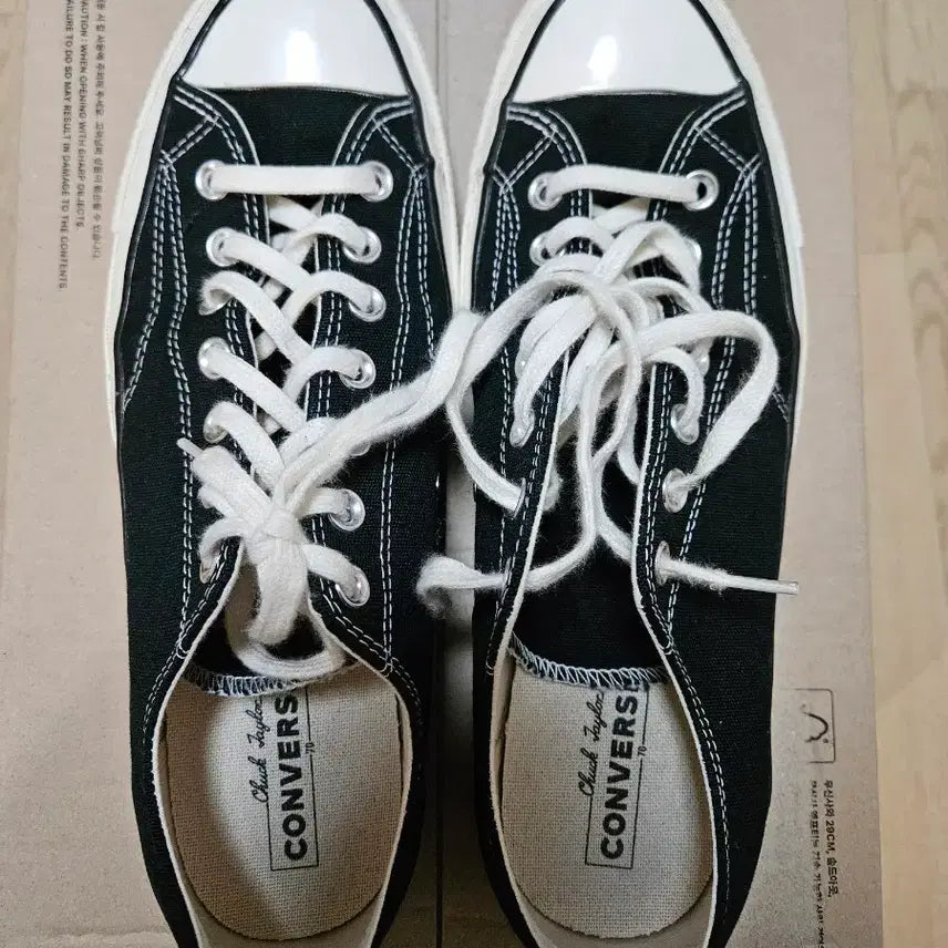 [BUNJANG] Converse Chuck 70 Classic Low Top Black Sneakers (US 10.5) / 컨버스 척70 클래식 블랙 285mm