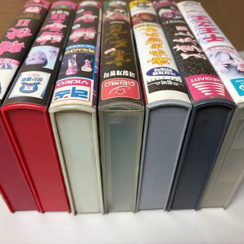 [BUNJANG] Stephen Chow Movie VHS Bundle: Judge, Flirting Scholar, The King of Street, All for the Winner 3, All for the Winner, The Top Bet 2 / 주성치 영화 비디오테이프 일괄 심사관 당백호점추향