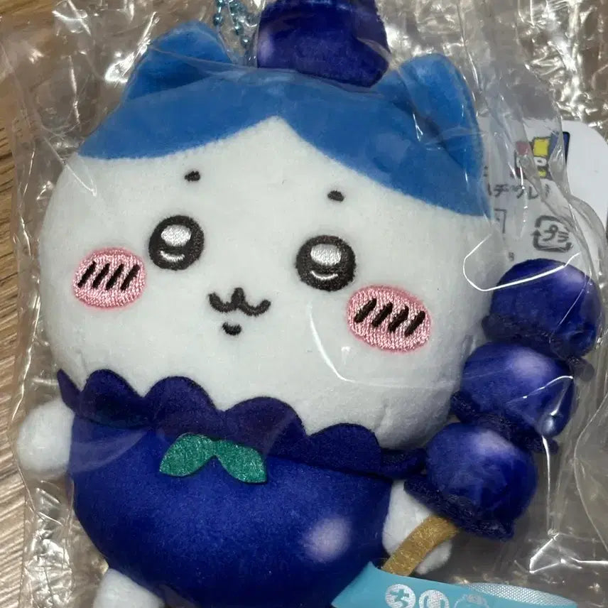 [BUNJANG] Chiikawa Fruit Mascot Hachware / 치이카와 과일 마스코트 하치와레
