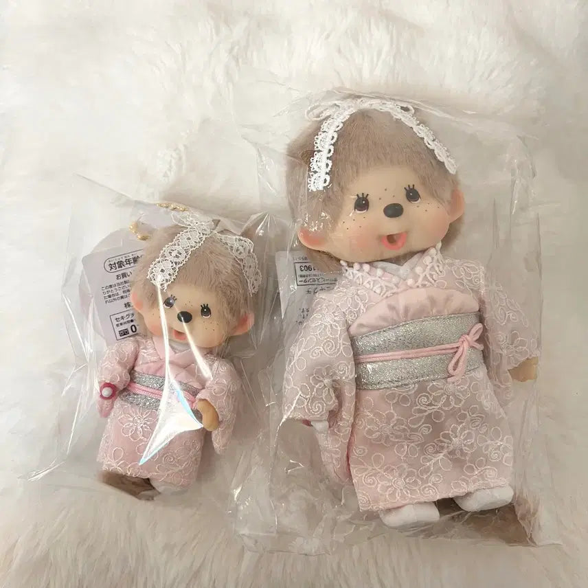[BUNJANG] Monchhichi SS Milk Tea Kimono Keychain (New) / 신상 SS 밀크티 몬치치 키링 정품 택O 새상품 희귀 레어 기모노