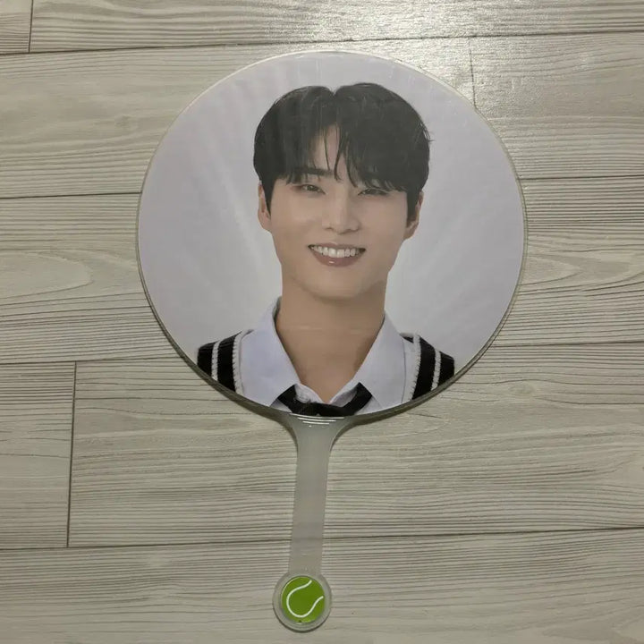 [BUNJANG] DAY6 Welcome To The Show Concert MD Young K Uchiwa / 데이식스 웰컴투더쇼 콘서트 엠디 영케이 우치와