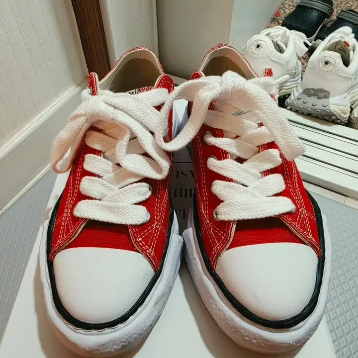 [BUNJANG] Mihara Yasuhiro Peterson Red Size 40 / 미하라 야스히로 피터슨 레드 40