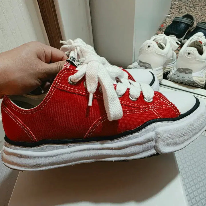 [BUNJANG] Mihara Yasuhiro Peterson Red Size 40 / 미하라 야스히로 피터슨 레드 40