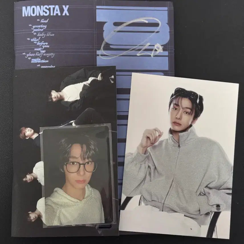[BUNJANG] Monsta X Unfold Hyungwon Signed Album + Nerd Version POB Photocard Set / 몬스타엑스 unfold 형원 사인앨범 + 너드 버전 특전 포토카드 세트