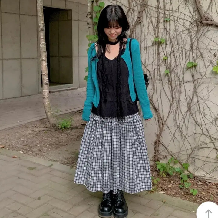 [BUNJANG] Kim Ahop Avigle Check Frill Long Skirt (Navy) / 김아홉 에이비글 체크 프릴 롱 스커트 (네이비)