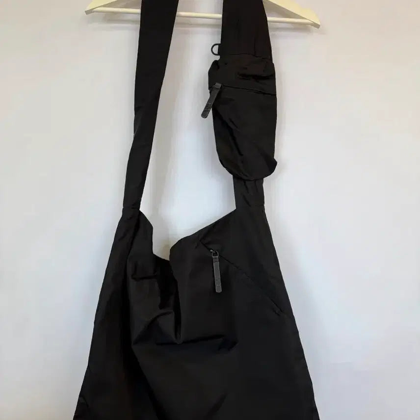[BUNJANG] Yohji Yamamoto Leather Crossbody Bag / 요지야마모토 크로스백