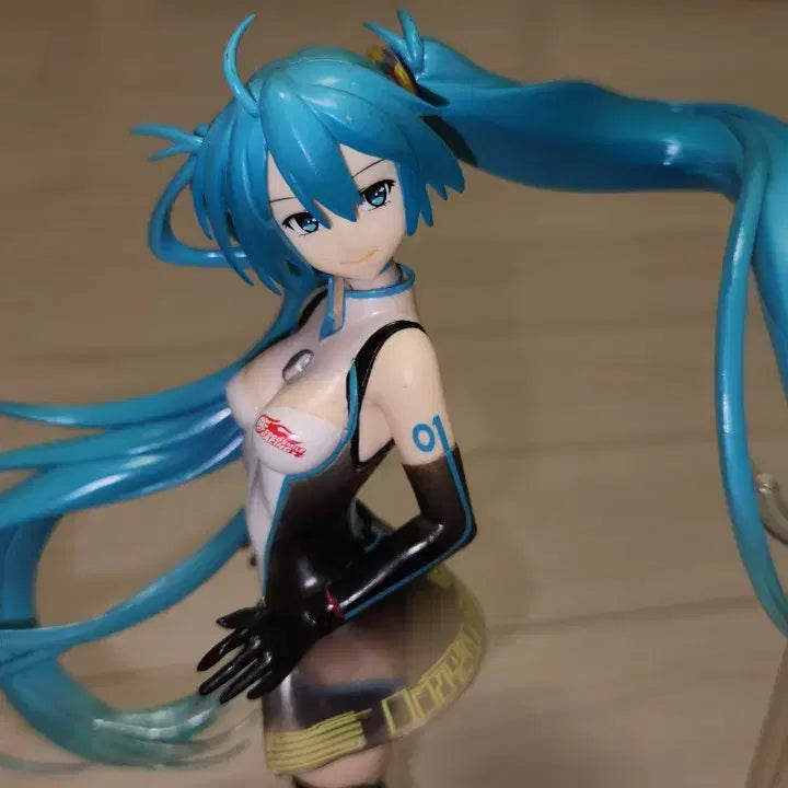 [BUNJANG] Good Smile Racing Hatsune Miku 2011 Racing Figure / 굿스마일 하츠네 미쿠 2011 레이싱 피규어