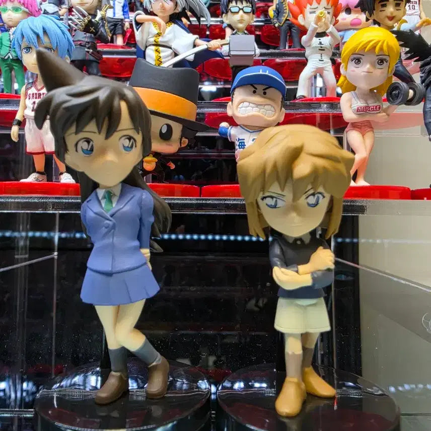 [BUNJANG] Detective Conan World Collectable Figure: Ai Haibara &amp; Ran Mouri Bundle Set (2 types) / 명탐정 코난 월콜 하이바라 아이&amp;모리 란 2종 일괄 판매합니다.