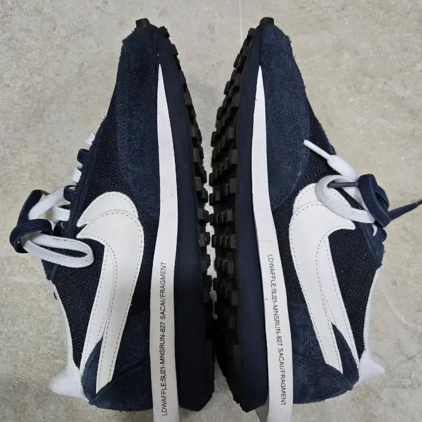 [BUNJANG] Nike x Sacai x Fragment LDWaffle Blackened Blue (260mm) / 나이키 x 사카이 x 프라그먼트 LD와플 블랙큰드 블루 260