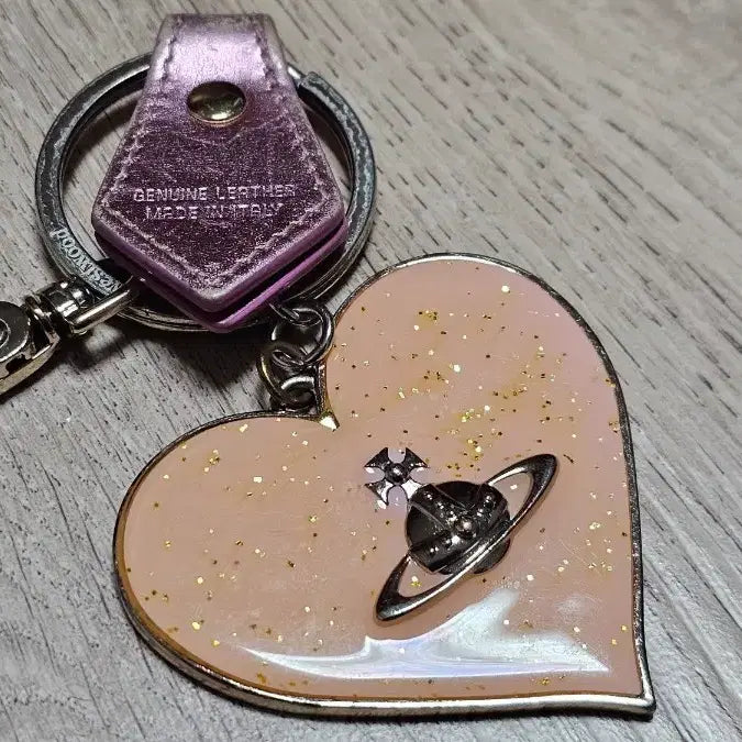 [BUNJANG] Vivienne Westwood Genuine Pink Glitter Heart Keyring / 비비안웨스트우드 정품 하트 키링 핑크 글리터