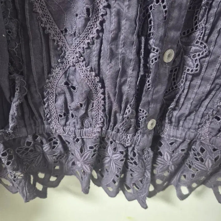 [BUNJANG] Purple Lace Blouse / 섬세한 레이스 블라우스 보라색