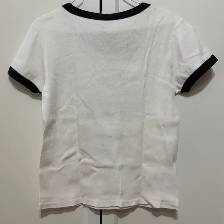 [BUNJANG] Brandy Melville The Clash Ringer T-Shirt / 브랜디멜빌 The Clash 링거 티셔츠