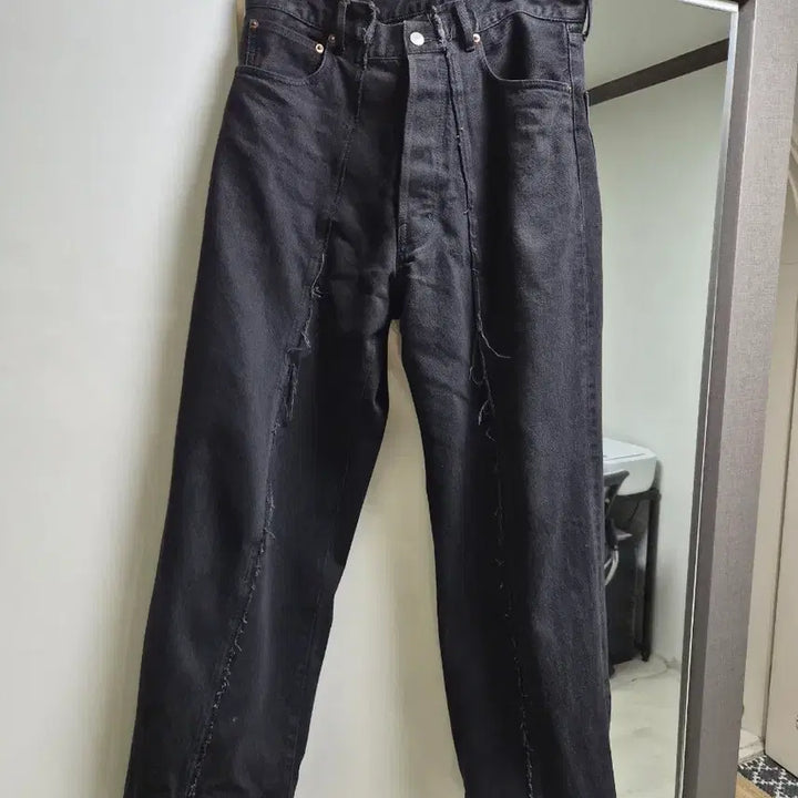 [BUNJANG] Old Park Rebuild Black Jeans / 올드파크 리빌드 블랙진