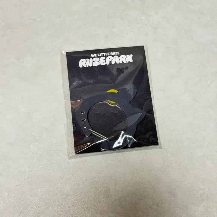 [BUNJANG] RIIZE Wonbin Tonnyangdeok Carabiner (Sealed) / 라이즈 원빈 토냥덕 카라비너 미개봉 새상품