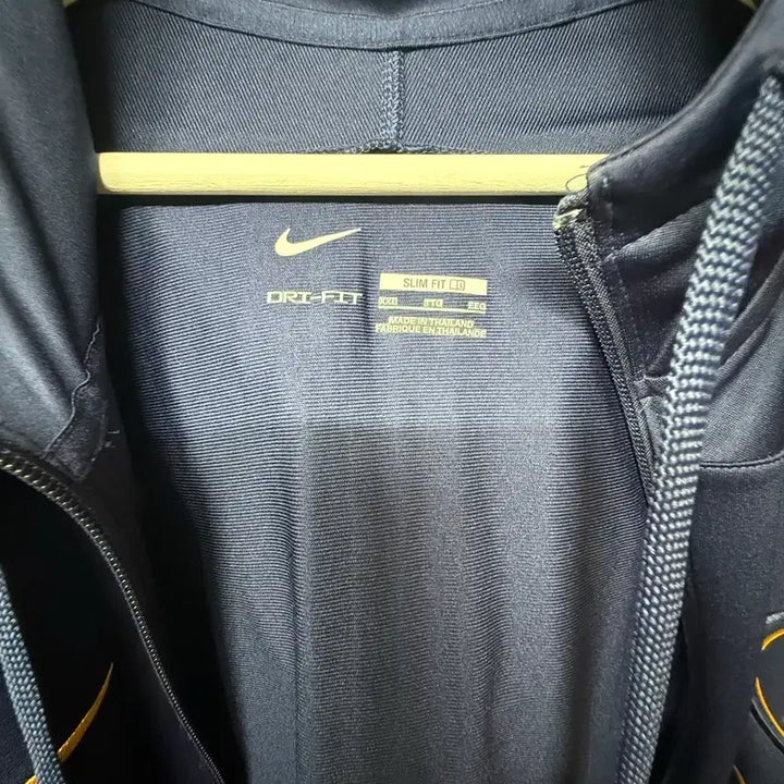 [BUNJANG] Nike Paris Saint-Germain Hooded Zip-Up (XXL) / [XXL] 나이키 파리생제르망 후드 집업 판매