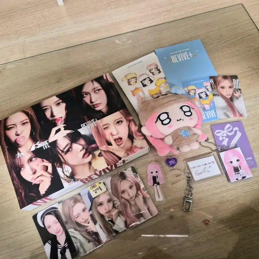 [BUNJANG] IVE Gaeul Goods Bundle Set / 아이브 가을 굿즈판매