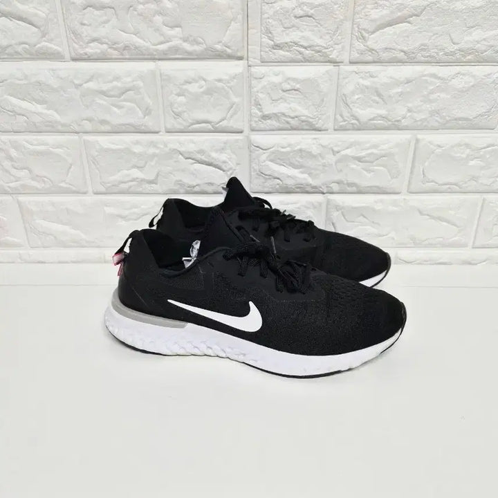 [BUNJANG] Nike Odyssey React Running Shoes (Cleaned) / 나이키 280 오디세이 리액트 런닝화(세탁완료)