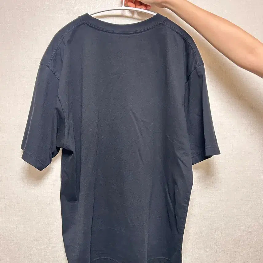 [BUNJANG] Uniqlo UT Casper Short Sleeve T-Shirt Black / 유니클로 UT 캐스퍼 반팔 티셔츠 블랙