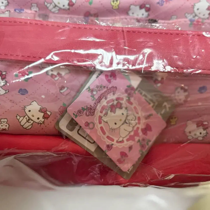 [BUNJANG] Aveil Hello Kitty Storage Box (Sealed New) / (정품) 아베일 정품 챠미키티 보관함(미개봉 새상품)