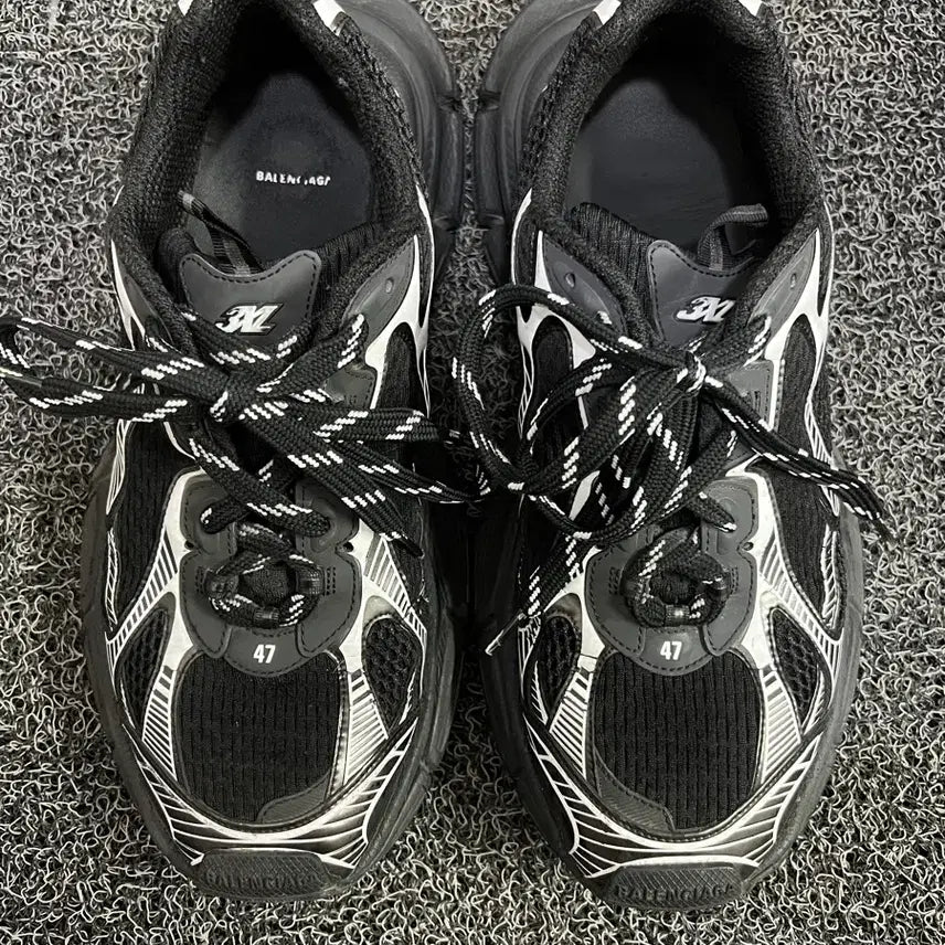 [BUNJANG] Balenciaga 3XL Black White Sneakers Size 47 / 발렌시아가 3XL 블랙 화이트 47