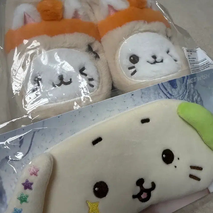 [BUNJANG] Yushi Ryo Bubble Cat Slippers &amp; Sleep Mask / 료  룐룐이 수면안대