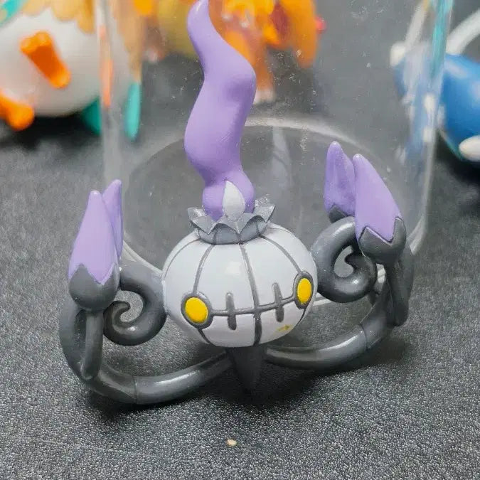 [BUNJANG] Pokemon Moncolle Chandelure Figure / 포켓몬 몬콜레 피규어 샹델라