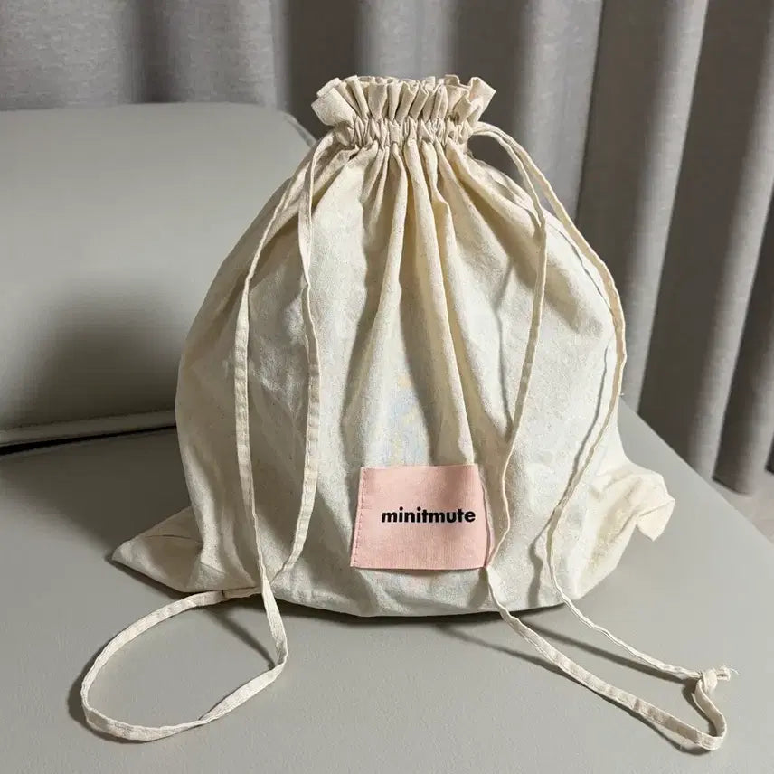 [BUNJANG] Minuit Mooth Tobby Bag Woody Suede Shoulder Bag / 미닛뮤트 토보백 우디 스웨이드 숄더백