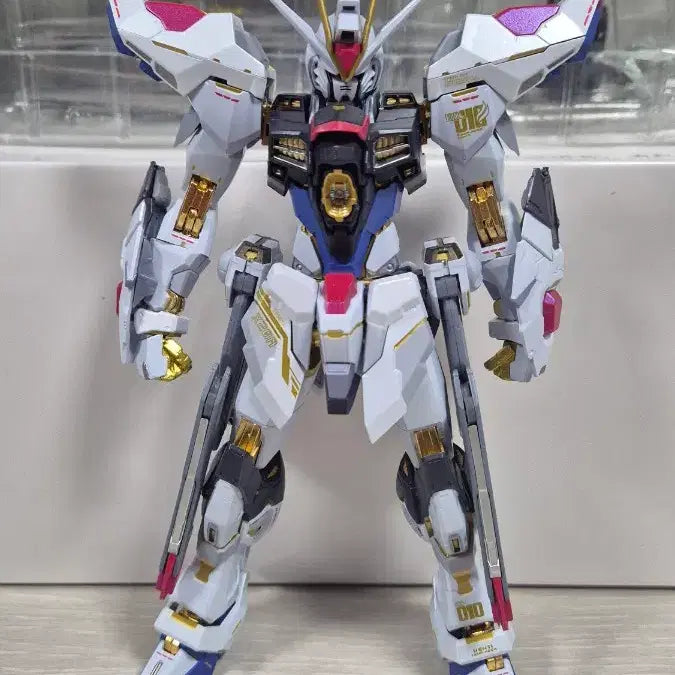 [BUNJANG] Metal Gear MC Strike Freedom Gundam 2024 Unsealed Display Item / 메탈기어 MC 스트라이크 프리덤 스리덤 2024 개봉전시품