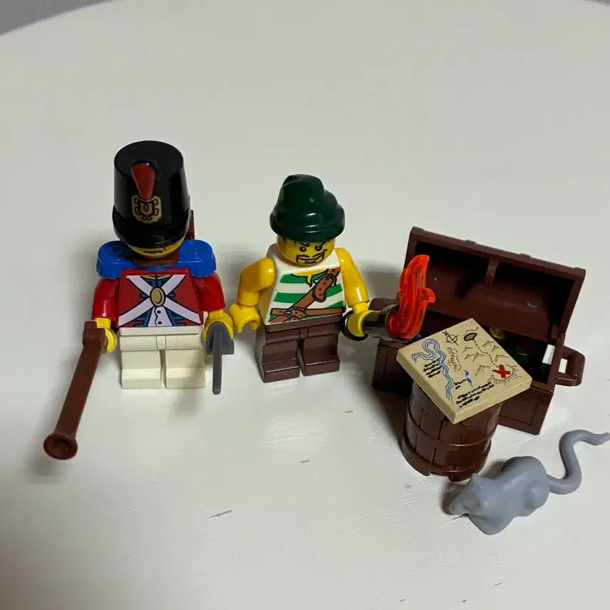[BUNJANG] LEGO Pirates Treasure Chest Minifigure Set / 레고 해적 제국군 미니피규어 2기 세트