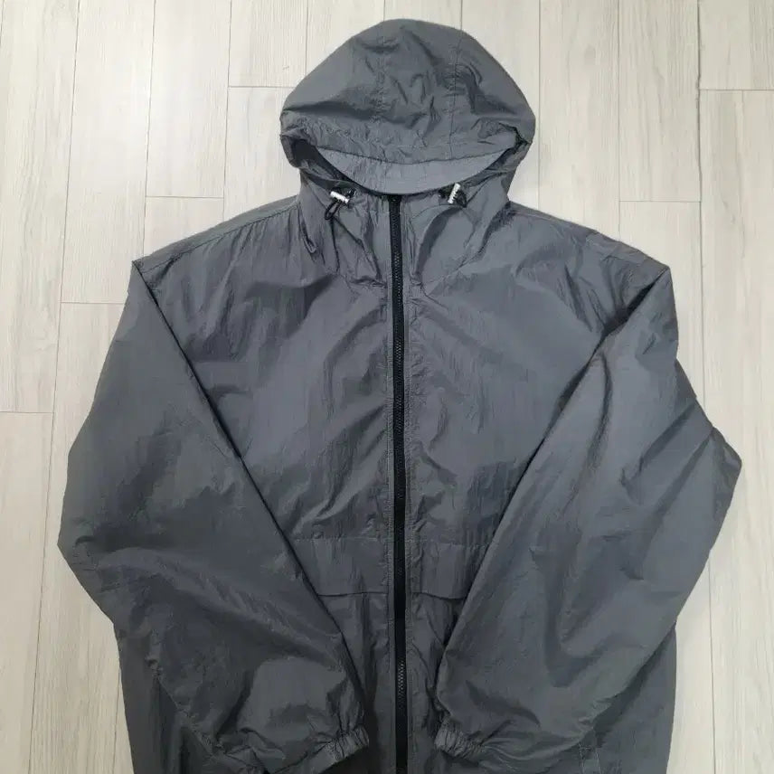 [BUNJANG] Nonfloor Windbreaker Jacket Size L / 논플로어 바람막이 L사이즈 판매합니다.