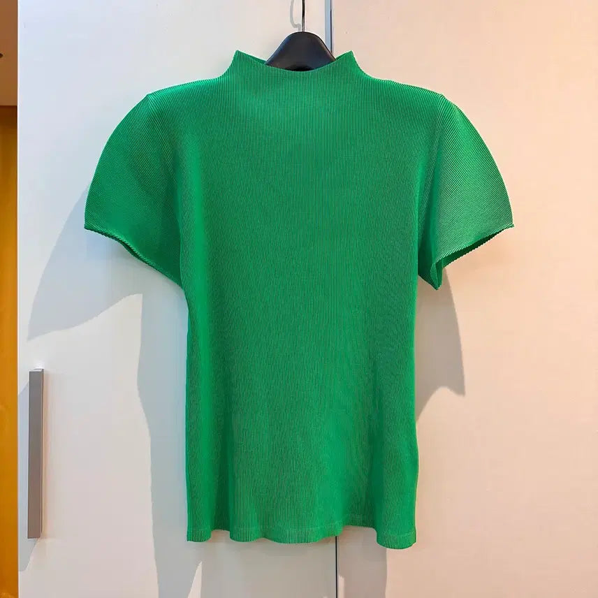 [BUNJANG] Pleats Please Issey Miyake Mist High Neck Top Size 3 / 플리츠플리즈 반목 미스트 3사이즈 (국내 매장 구매)
