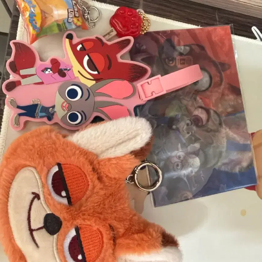 [BUNJANG] Zootopia 2 Movie Exclusive Merchandise Bundle / 주토피아2 영화관 특전 및 굿즈 (일괄로 구매시 증정품 드려요)