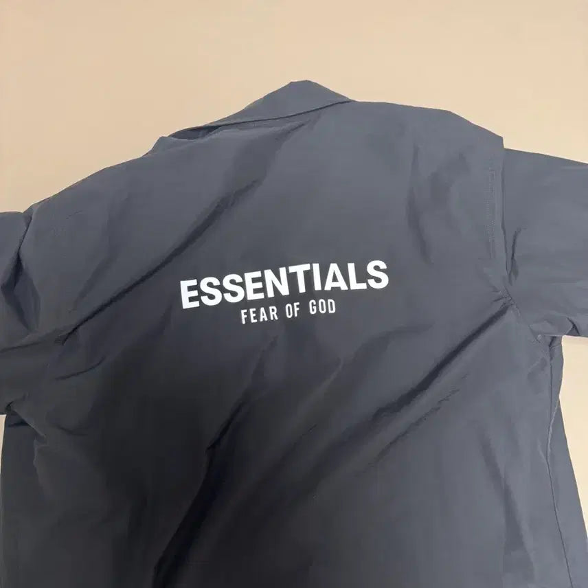 [BUNJANG] Fear of God Essentials Black Coach Jacket / 피어오브갓 에센셜 블랙 코치 자켓