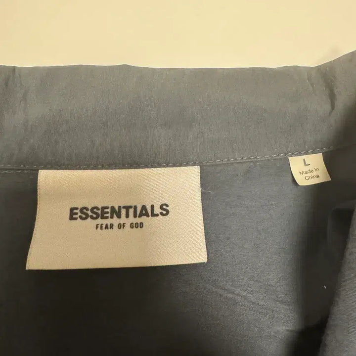 [BUNJANG] Fear of God Essentials Black Coach Jacket / 피어오브갓 에센셜 블랙 코치 자켓