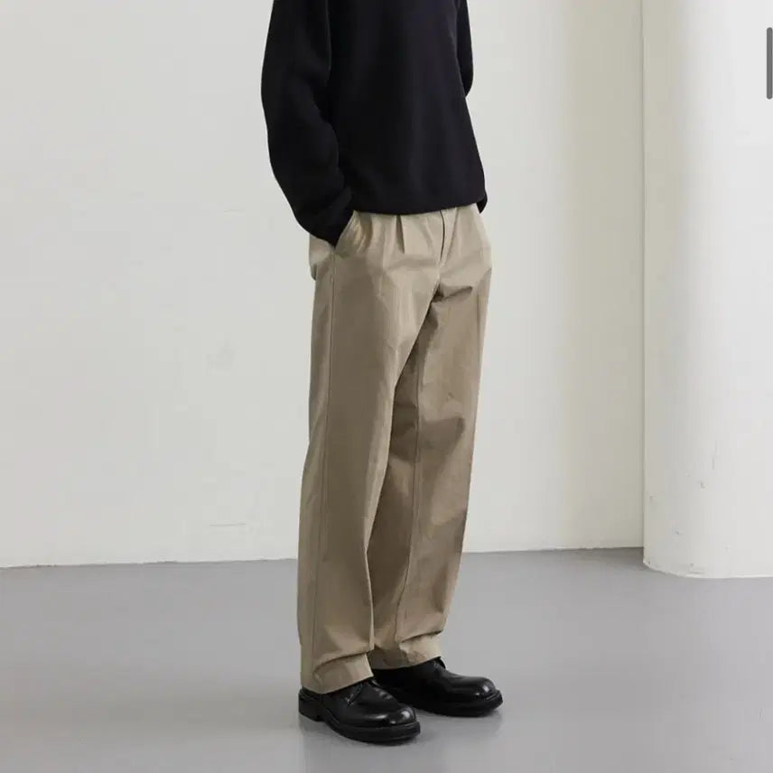[BUNJANG] Mergonost Regular Chino Pants Beige M / 메르고 노스트 레귤러 치노팬츠 베이지 m