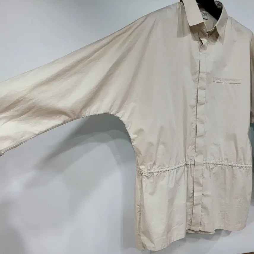 [BUNJANG] Calvin Klein Beige Shirt Jacket / 캘빈클라인 베이지 셔츠형 자켓