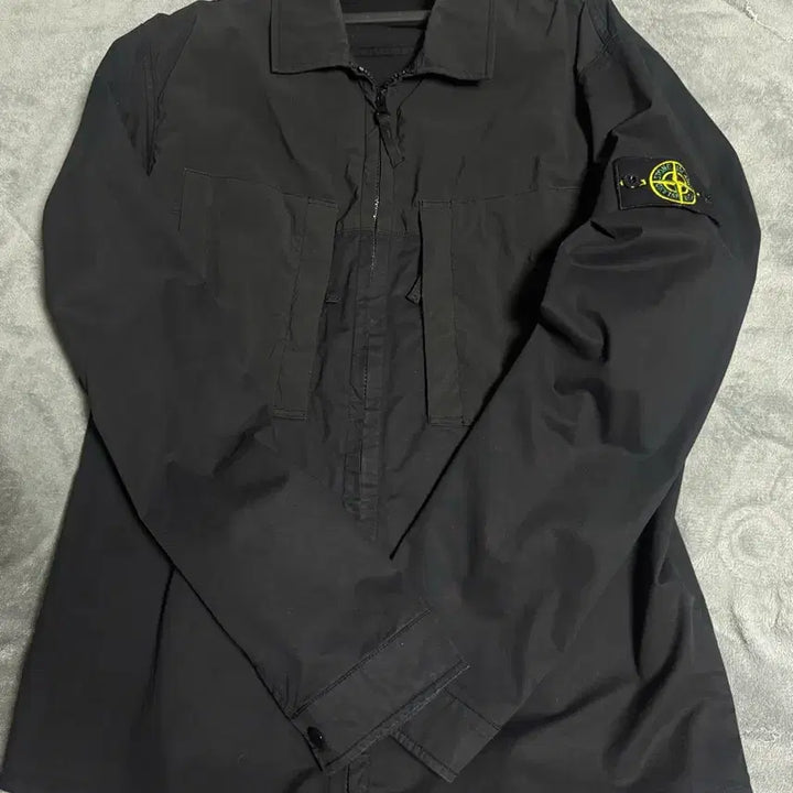 [SOLD OUT] 스톤아일랜드 오버셔츠 95사이즈