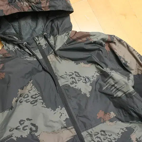 [BUNJANG] Volcom Windbreaker Hoodie / VOLCOM 볼컴 바람막이 후드 M / JK_8773
