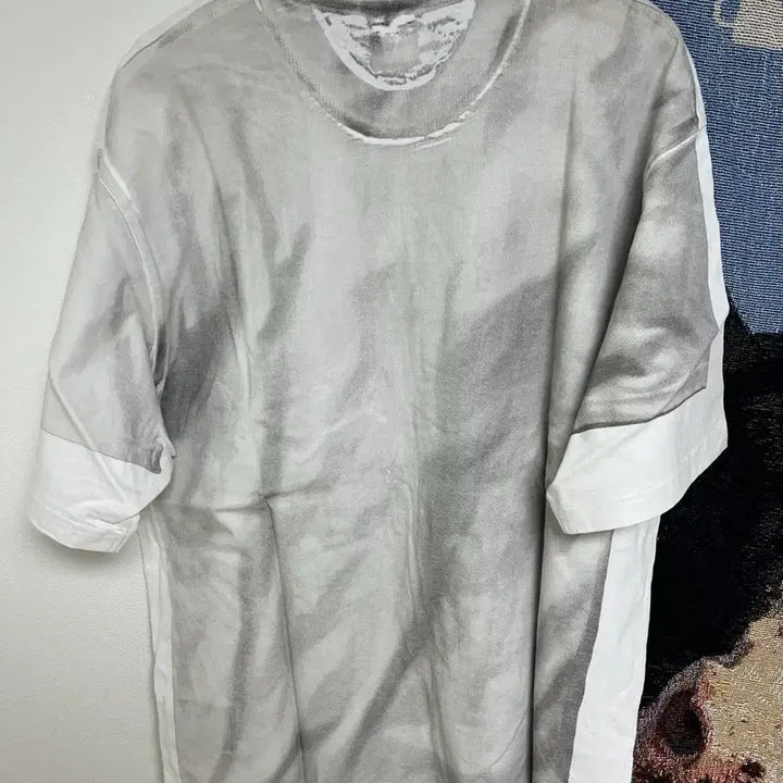[BUNJANG] Supreme x MM6 Maison Margiela Box Logo T-Shirt White / (M)슈프림 x MM6 메종 마르지엘라 박스로고 티셔츠 화이트 - 24S